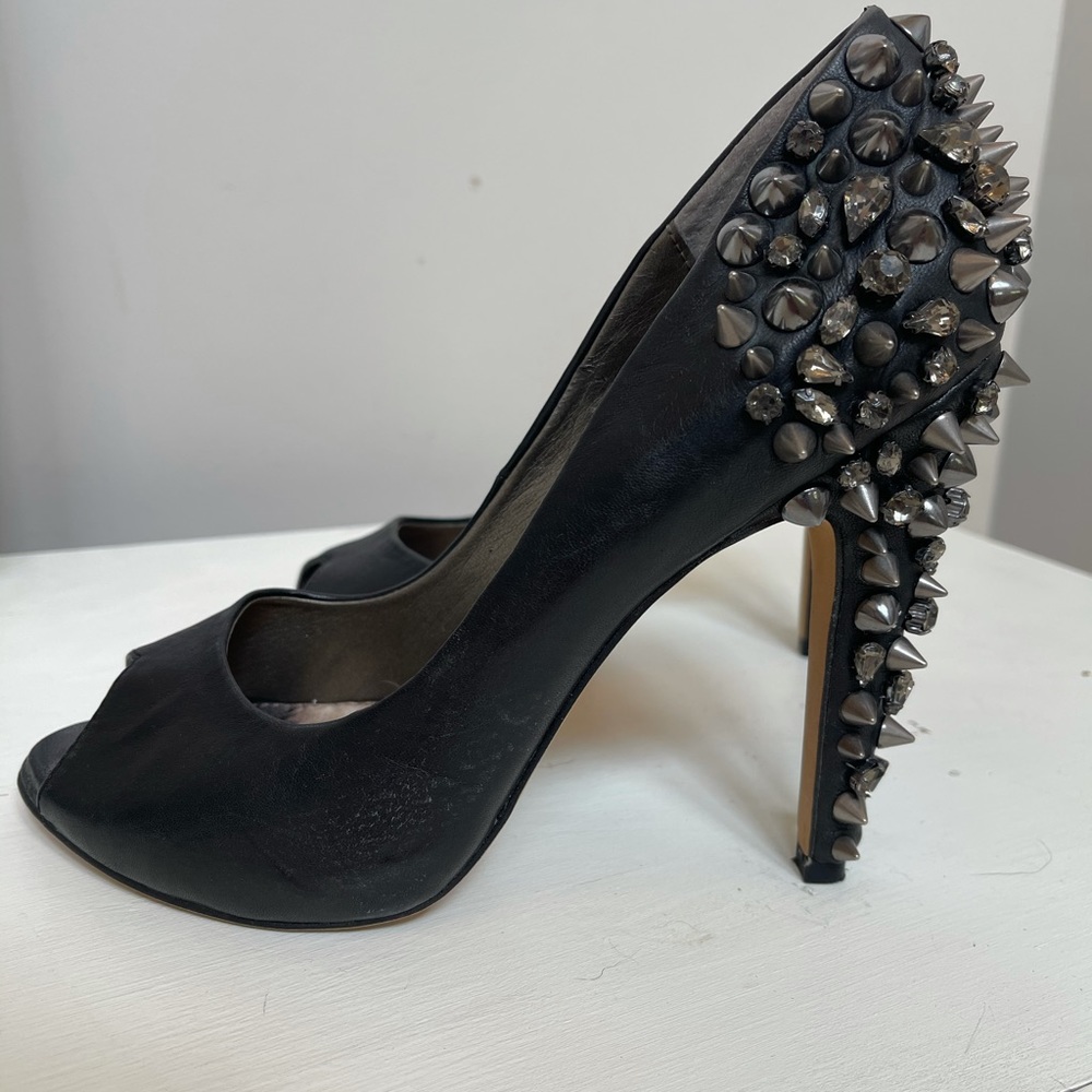 Sam Wdelman Larissa Studded Pump 8.5